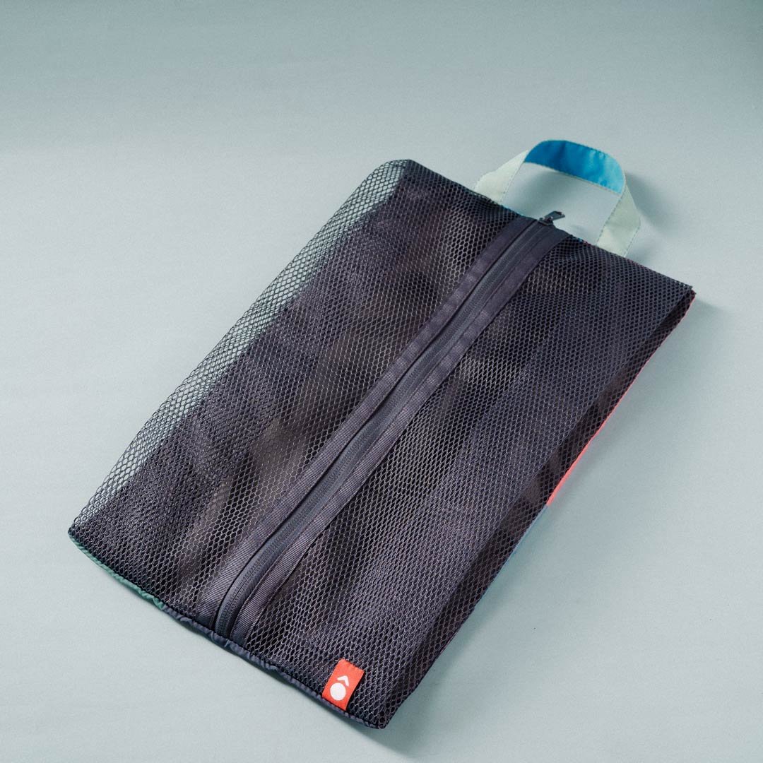 Winter Blocks Tennis Carrier - Image 4